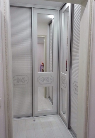 Шкаф-купе 08