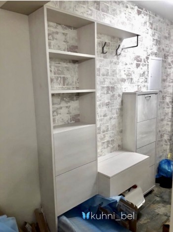 Прихожая с фасадами ЛДСП