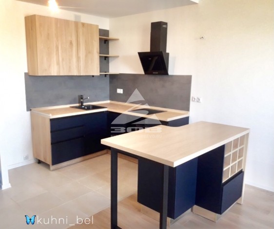 Заказ УТ208.Кухня из синего матового пластика.