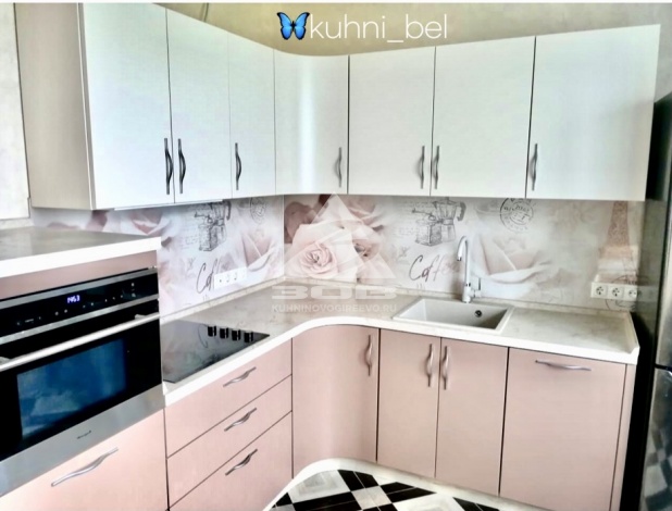 Кухня розового цвета с прямыми фасадами Эмаль матовая