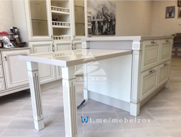 Остров на кухню из массива ясеня