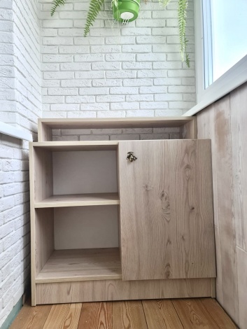 УТ507. Тумба на балкон