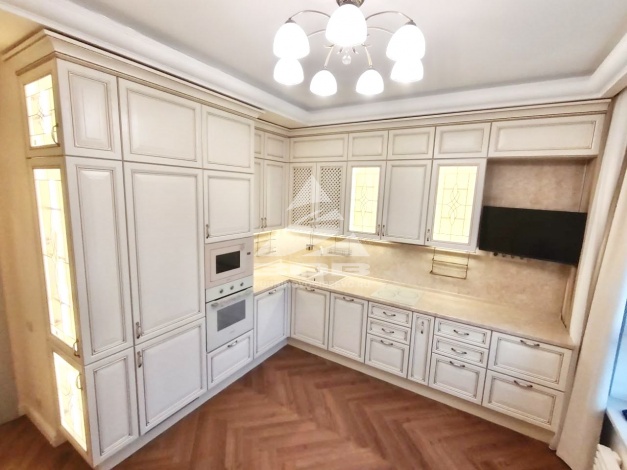 УТ502. Классическая кухня