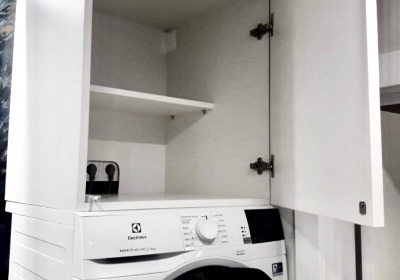 Шкафчик в ванной УТ177/6