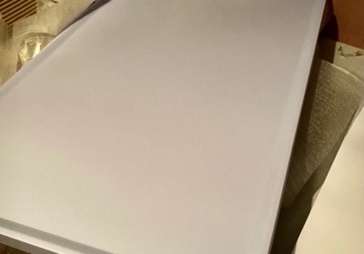 Фасад с тонкой рамкой