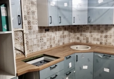 Заказ УТ137.Кухня с фасадами из пластика глянец.