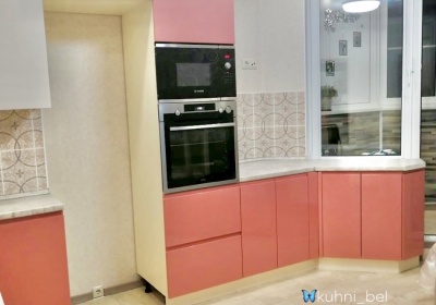 Заказ УТ234. Кухня комби с глянцевыми фасадами из эмали