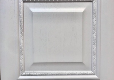 Фасад из массива ясеня