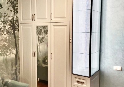 МГС120. Шкаф со стеклянной витриной