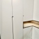 Белый шкаф без ручек в прихожую в стиле Минимализм